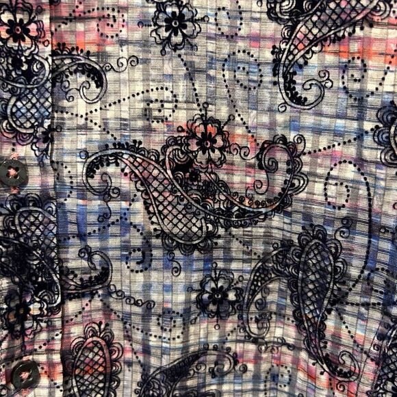 Buckle Eight X‎ Static Motion Button Down Shirt Men’s Size Large Contrast Cuff - Picture 3 of 10